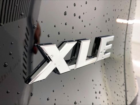 New 2025 Toyota RAV4 XLE image 17