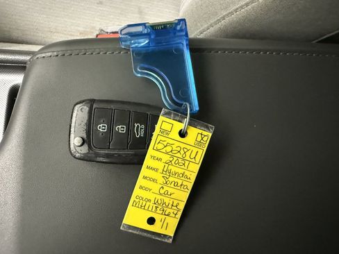 Used 2021 Hyundai Sonata SE image 27