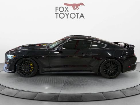 Used 2017 Ford Mustang GT Premium w/ GT Performance Package image 3