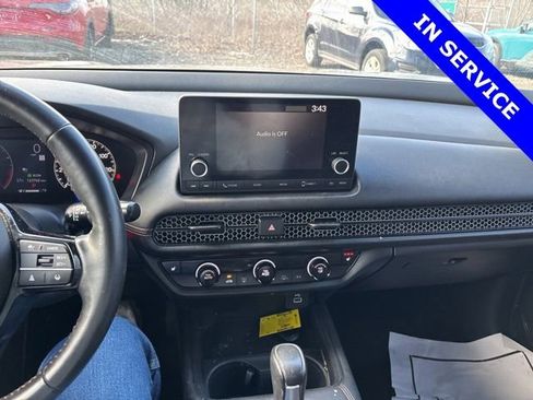 Used 2023 Honda HR-V Sport image 8