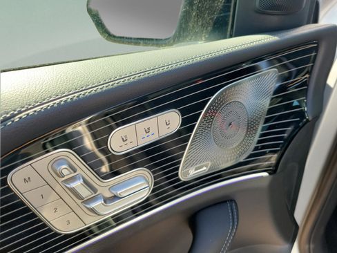 New 2026 Mercedes-Benz GLE 53 AMG 4MATIC image 13