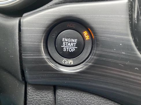 Used 2020 Jeep Grand Cherokee Laredo w/ Quick Order Package 2BN North image 32