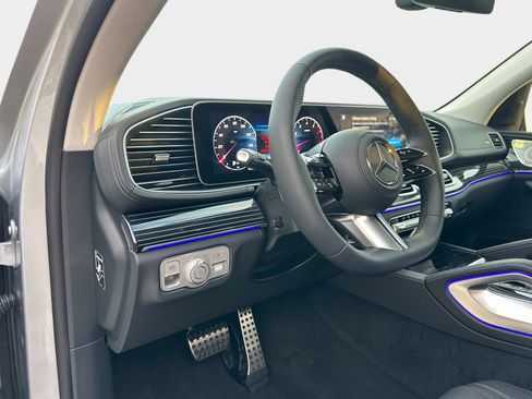 New 2026 Mercedes-Benz GLS 450 450 4MATIC SUV image 20