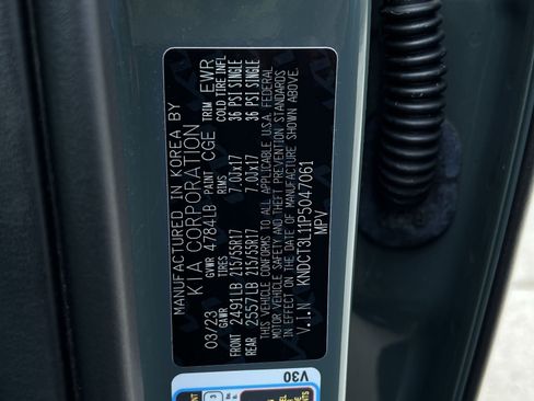 Used 2023 Kia Niro Wave w/ Wave Preserve Package FWD image 35