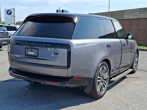 Used 2024 Land Rover Range Rover SE AWD/4WD image 6