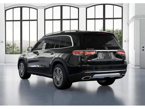 New 2026 Mercedes-Benz GLS 450 4MATIC image 40