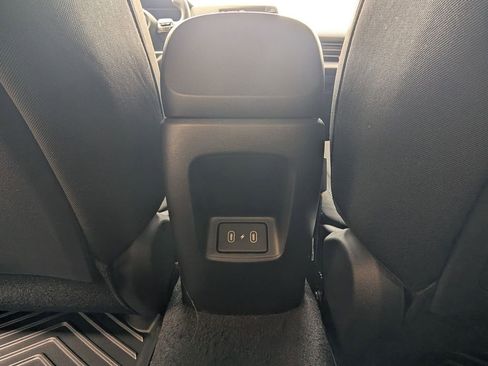 New 2026 Hyundai Elantra SEL Sport image 6