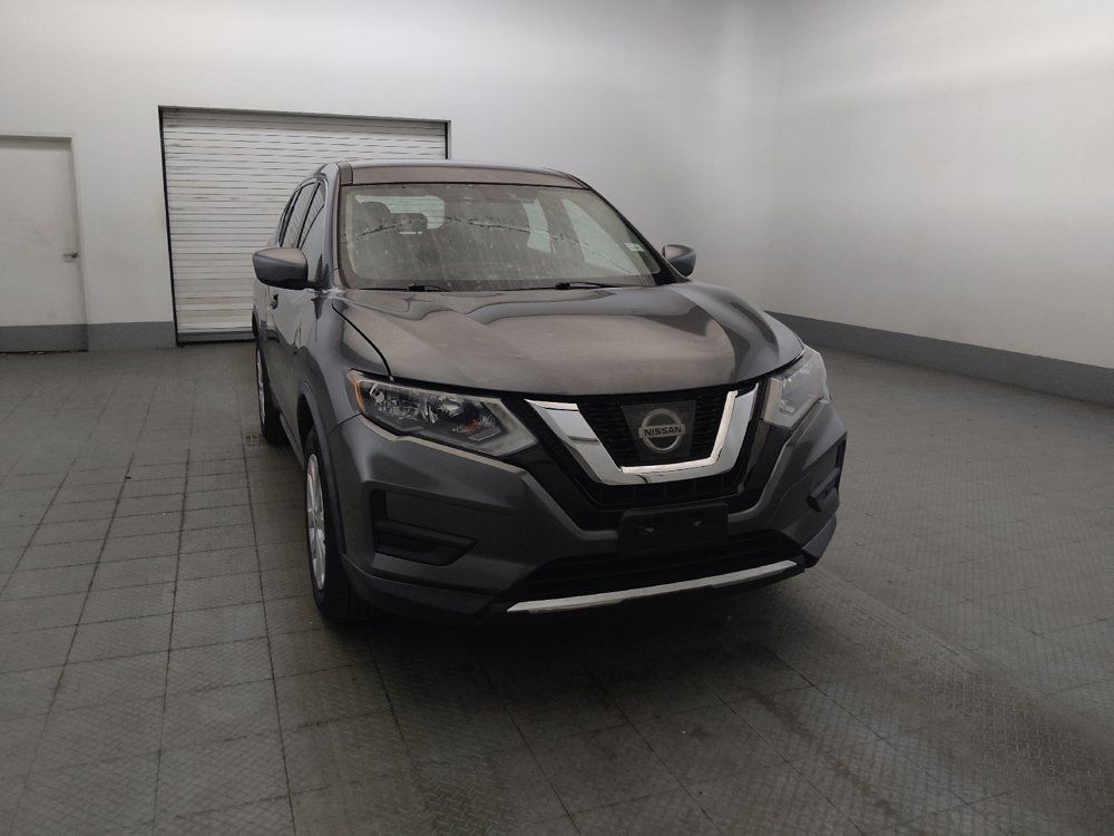 Used 2017 Nissan Rogue S AWD/4WD image 14