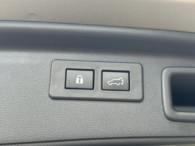 Used 2024 Subaru Forester Limited w/ Convenience Package AWD/4WD image 21