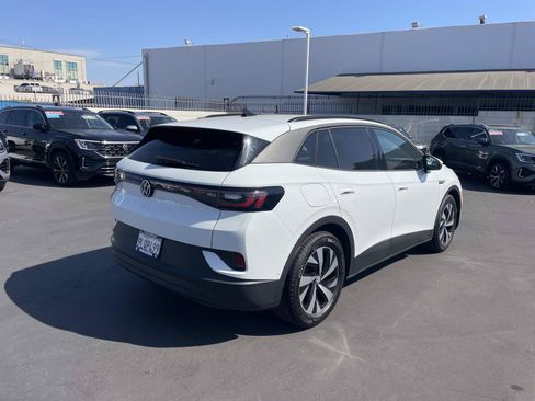 Certified 2023 Volkswagen ID.4 Pro RWD image 3