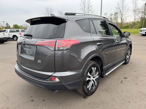 Used 2018 Toyota RAV4 LE w/ All Weather Liner Package AWD/4WD image 5