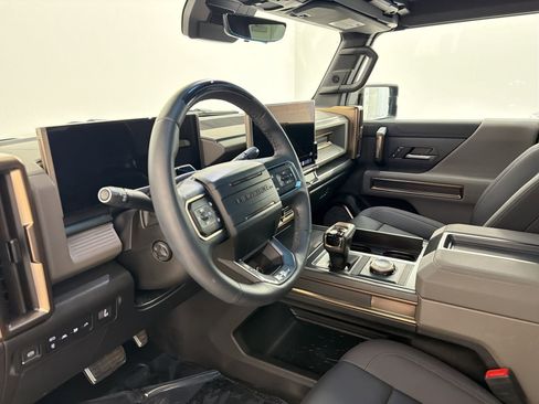 Used 2024 GMC Hummer EV 3X w/ LPO, Sport Package AWD/4WD image 4