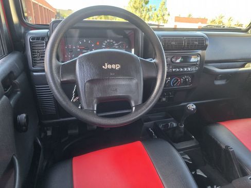 Used 2005 Jeep Wrangler X w/ Tire & Wheel Group (Ecco) AWD/4WD image 23