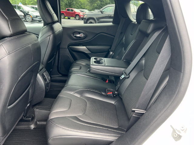 Used 2020 Jeep Cherokee High Altitude AWD/4WD image 5