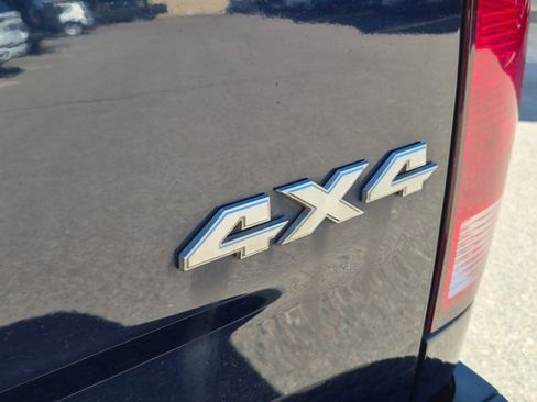 Used 2017 RAM 1500 Lone Star AWD/4WD image 11