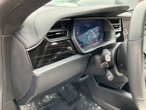 Used 2018 Tesla Model S 75D AWD/4WD image 18