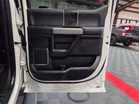 Used 2019 Ford F350 Platinum w/ Platinum Ultimate Package image 38