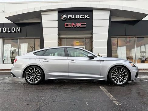 Used 2022 Audi A5 2.0T Premium Plus w/ Premium Plus image 1