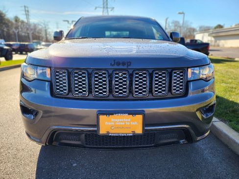 Certified 2021 Jeep Grand Cherokee Laredo X image 25