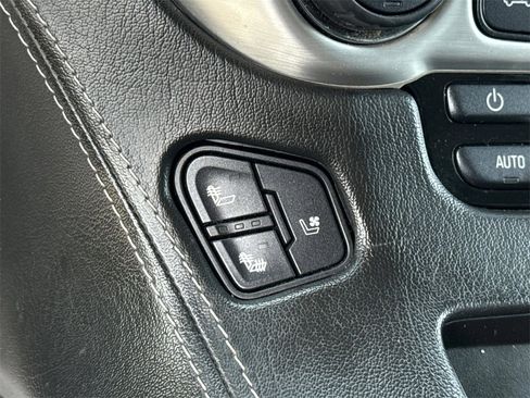 Used 2018 GMC Yukon SLT w/ Open Road Package image 31