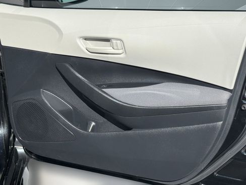 Certified 2022 Toyota Corolla L image 20