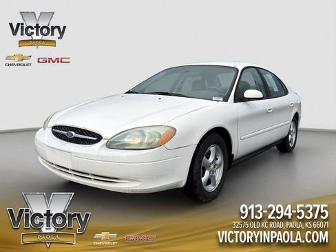 Used 2003 Ford Taurus SE FWD image 1