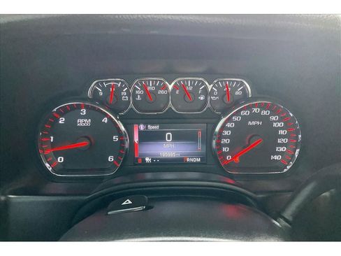 Used 2015 GMC Yukon XL SLT w/ Open Road Package image 21