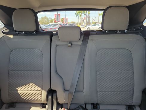 Used 2020 Ford Escape SE image 20