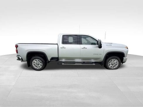 Used 2020 Chevrolet Silverado 2500 High Country w/ Z71 Off-Road Package AWD/4WD image 5