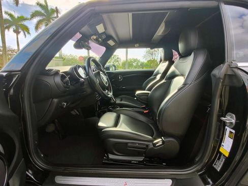 Used 2020 MINI Cooper S image 41