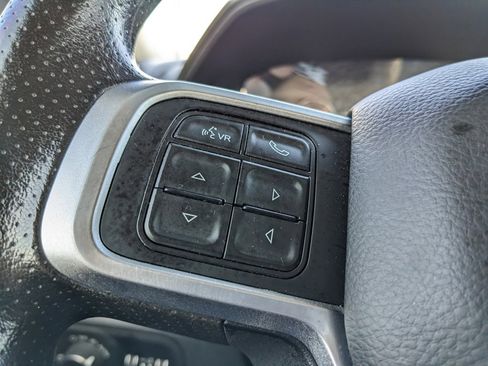 Used 2019 RAM 2500 Big Horn image 25