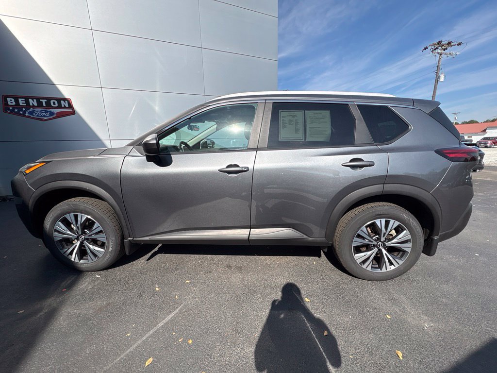 Used 2023 Nissan Rogue SV w/ SV Premium B Package AWD/4WD image 10