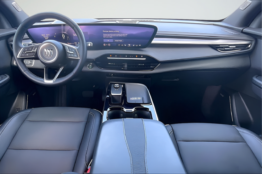 Used 2025 Buick Enclave Preferred FWD image 7