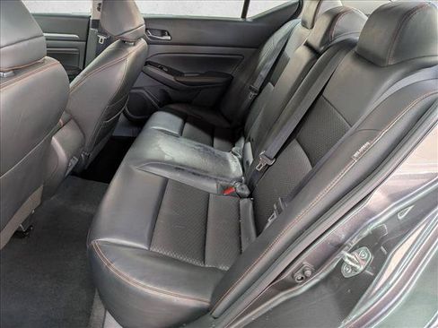 Used 2023 Nissan Altima 2.5 SR FWD image 24