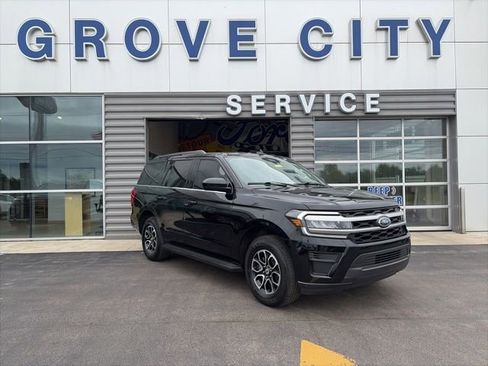 Used 2023 Ford Expedition XL AWD/4WD image 1