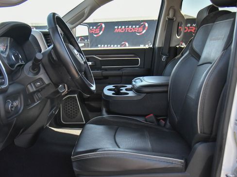 Used 2024 RAM 2500 Laramie image 21
