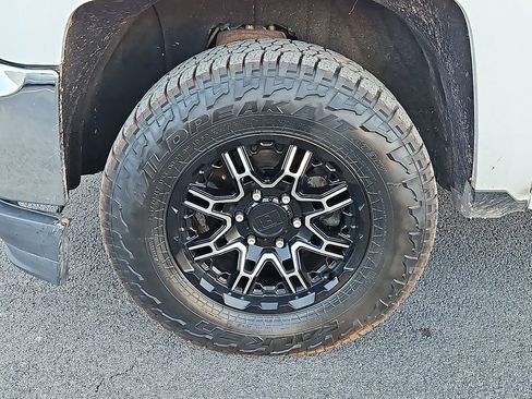 Used 2018 Chevrolet Silverado 1500 W/T w/ Special Service Package image 13