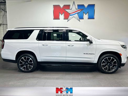 Used 2022 Chevrolet Suburban RST w/ Sport Performance Package AWD/4WD image 1