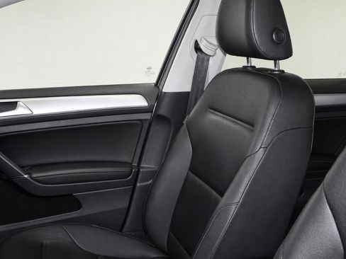 Used 2015 Volkswagen Golf TDI SEL FWD image 13