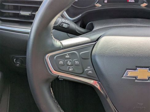 Used 2024 Chevrolet Equinox LT image 20