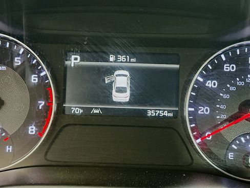 Used 2024 Kia Forte LXS image 18