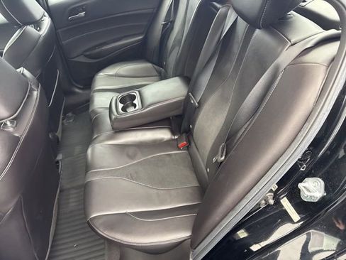 Used 2022 Acura ILX image 37