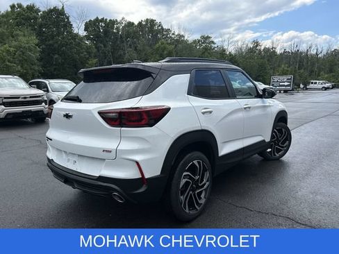 Used 2024 Chevrolet TrailBlazer RS AWD/4WD image 4
