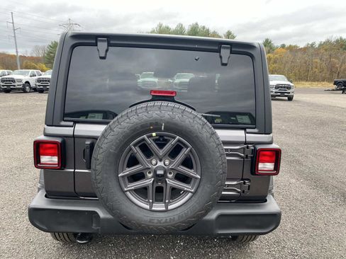 New 2026 Jeep Wrangler Sport S image 4