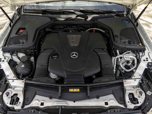 Used 2018 Mercedes-Benz E 400 Coupe image 44