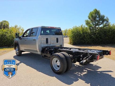 New 2026 GMC Sierra 3500 Pro w/ Convenience Package AWD/4WD image 3