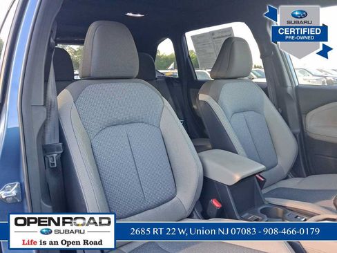 Used 2025 Subaru Forester Premium AWD/4WD image 17
