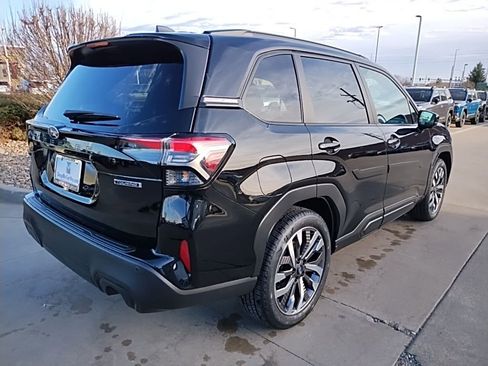 Used 2026 Subaru Forester Touring AWD/4WD image 8