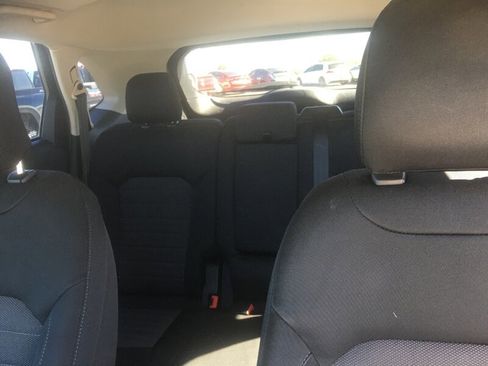 Used 2017 Ford Edge SE w/ Cargo Accessory Package image 6