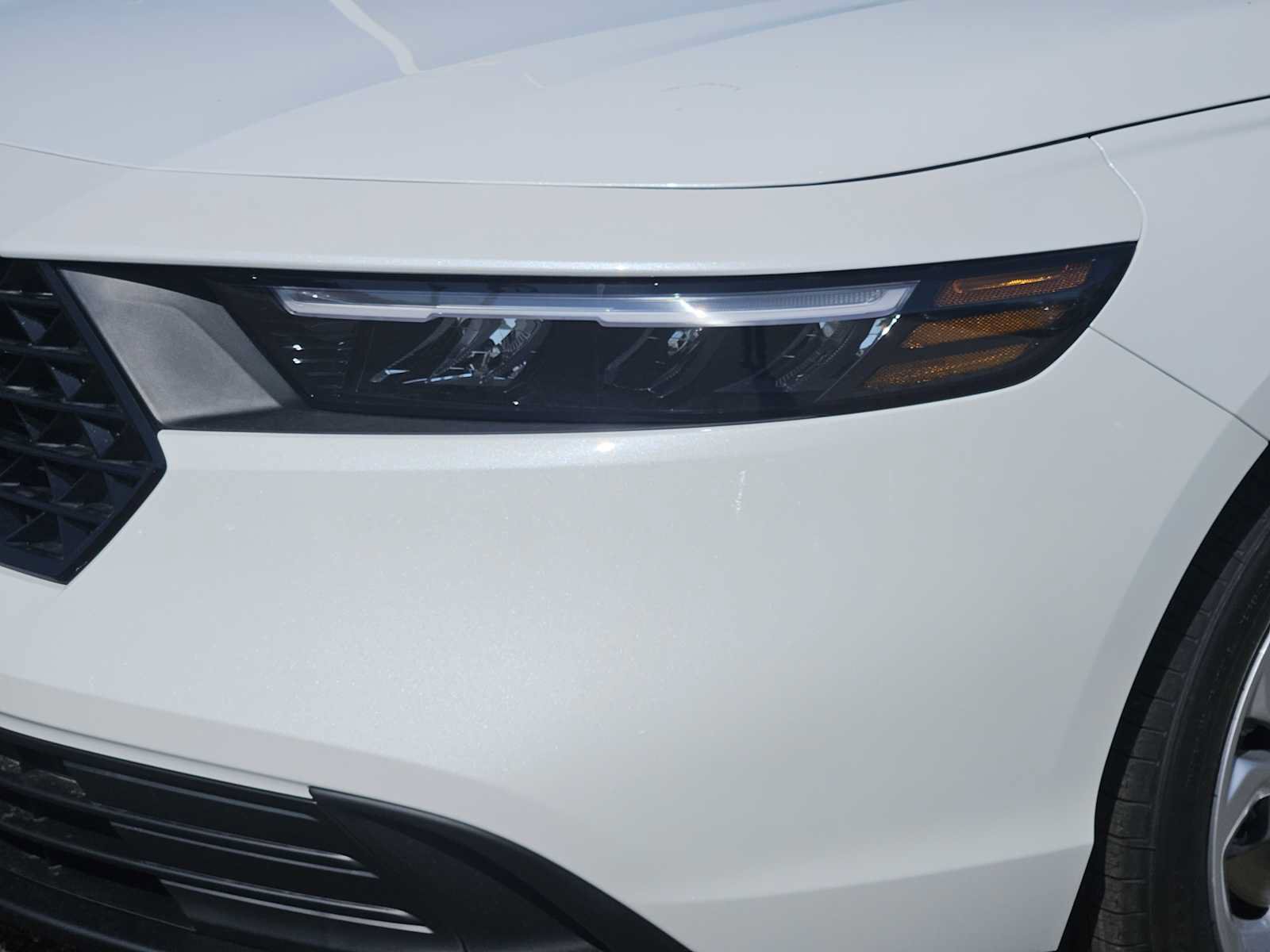 Certified 2025 Honda Accord LX image 6